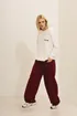conjunto-moletom-blusa-oversized-e-calca-ballon-vinho-53449