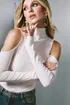 blusa-arya-manga-longa-recortes-ombros-53553