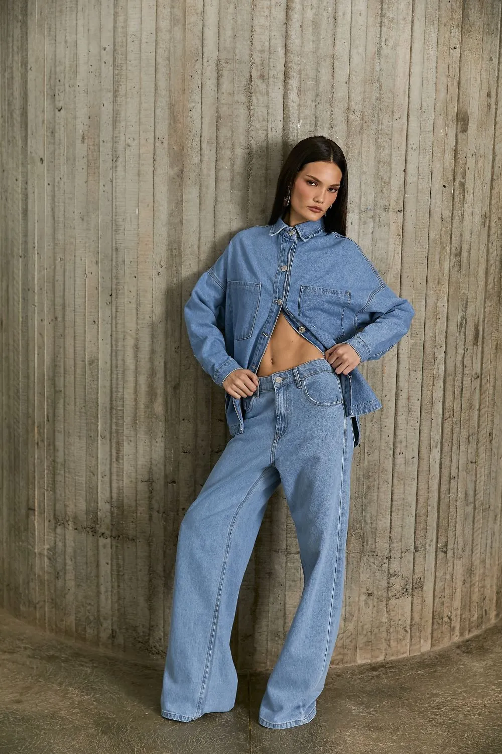 calca-jeans-wide-leg-lavagem-clara-15874-jc