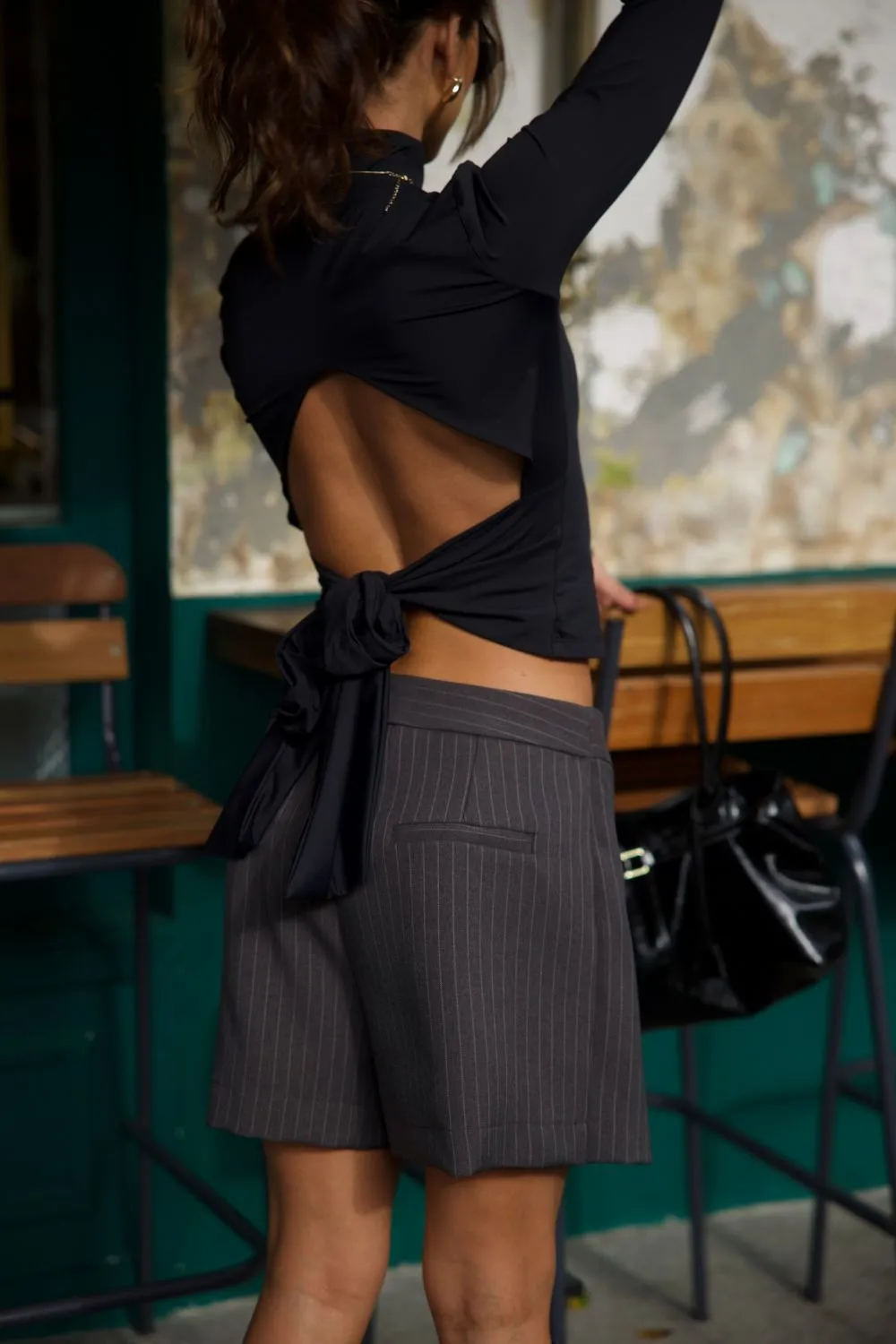 blusa-manga-longa-decote-costas-preta-53489-p