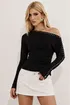blusa-lia-com-aplicacoes-em-tachas-preta-53433-p
